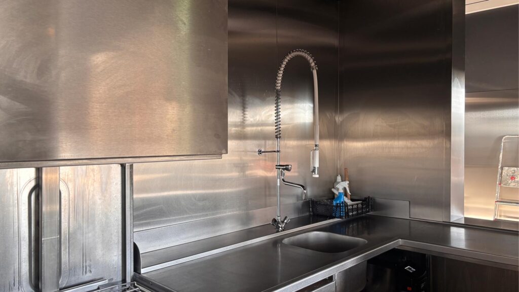 laverie-lave-vaiselle-inox-cuisine-pro
