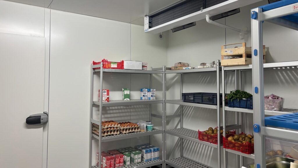 chambre-froide-rayonnage-froid-professionnel